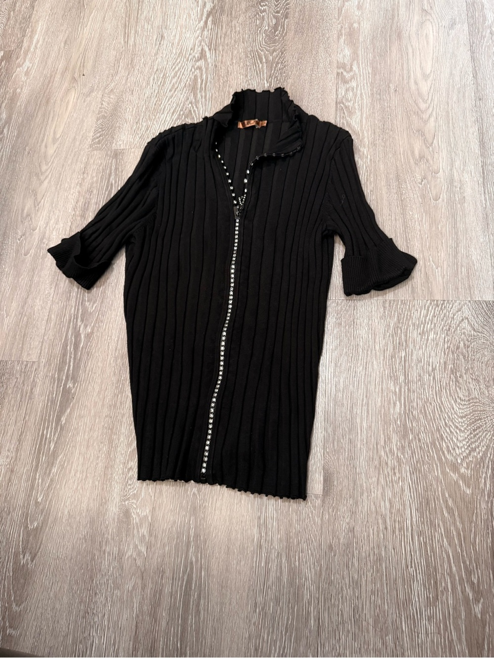 Belldini Black Ribbed Zip-Front Short Sleeve Sweater